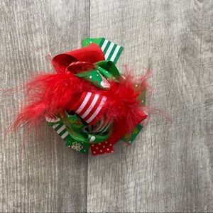 Girls Christmas Clip in Bow NEW
